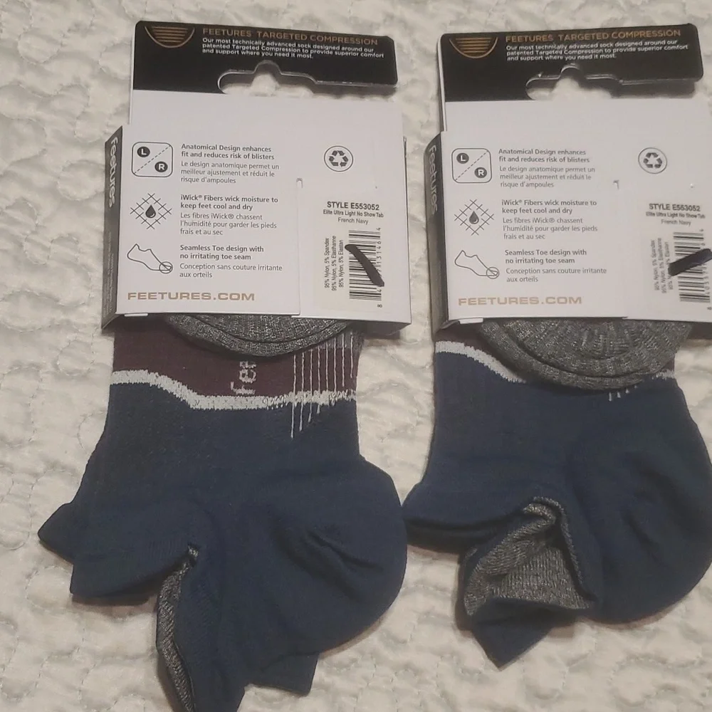 2 FEETURES ELITE  ULTRA LIGHT  SOCKS  UNISEX - Picture 3 of 7